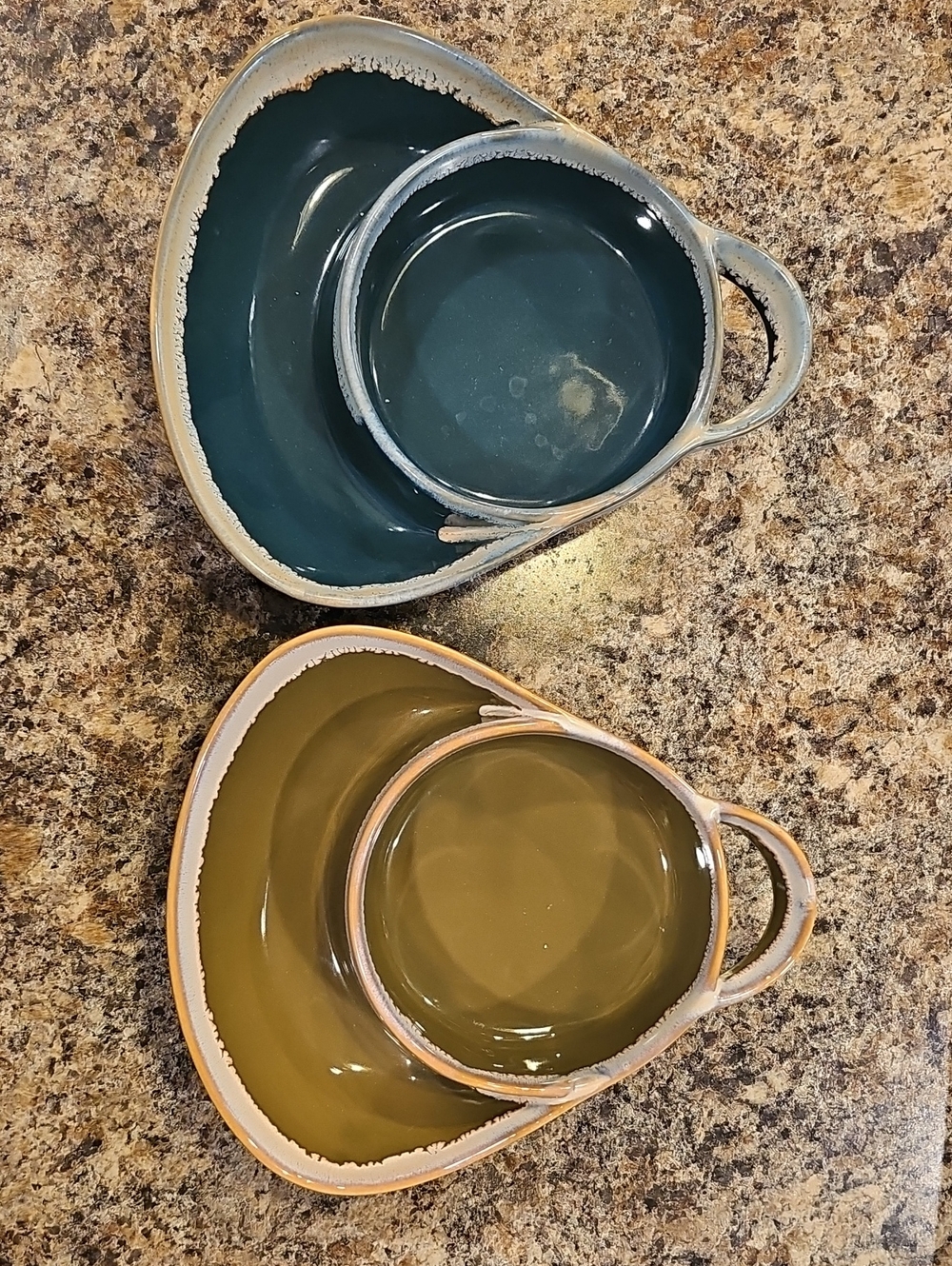 Vintage Style Chip & Dip Bowl Set Olive Green Teal 2 Bowls